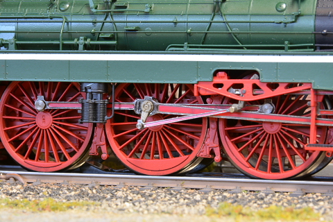 Roco63201 蒸気機関車 Br.18 赤-